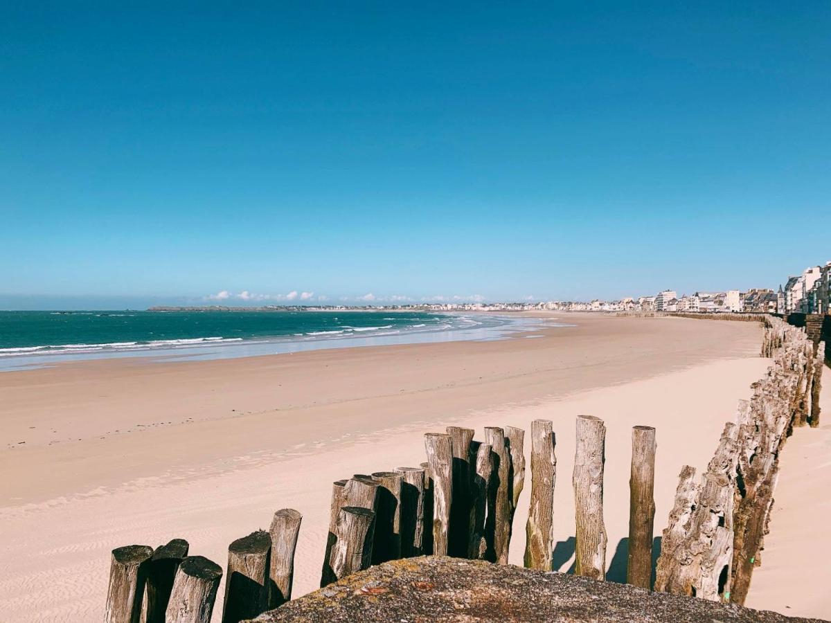 Appartement de 60 m2 tout juste rénové à Saint Malo Intra-Muros Saint-Malo Exterior foto