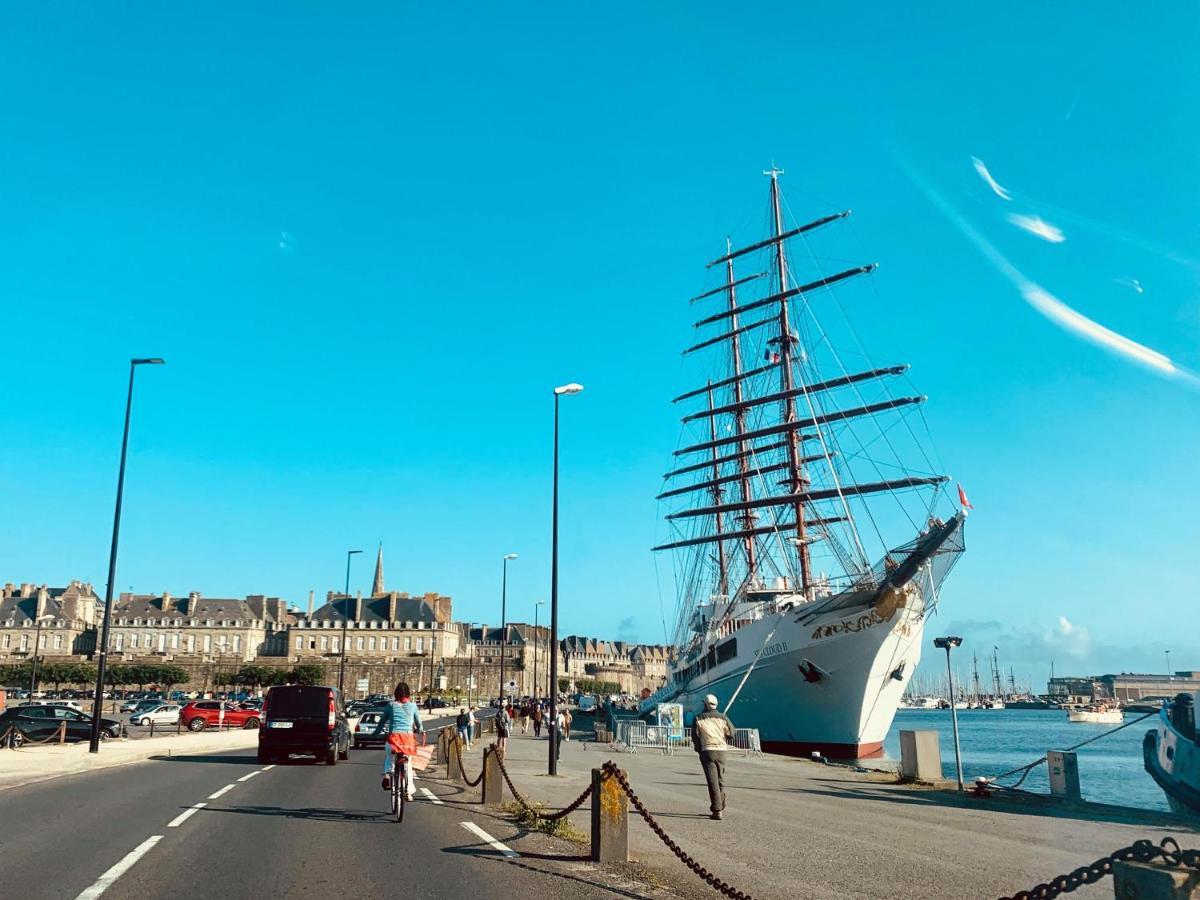 Appartement de 60 m2 tout juste rénové à Saint Malo Intra-Muros Saint-Malo Exterior foto